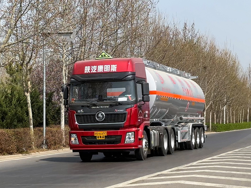 ?；愤\輸車輛